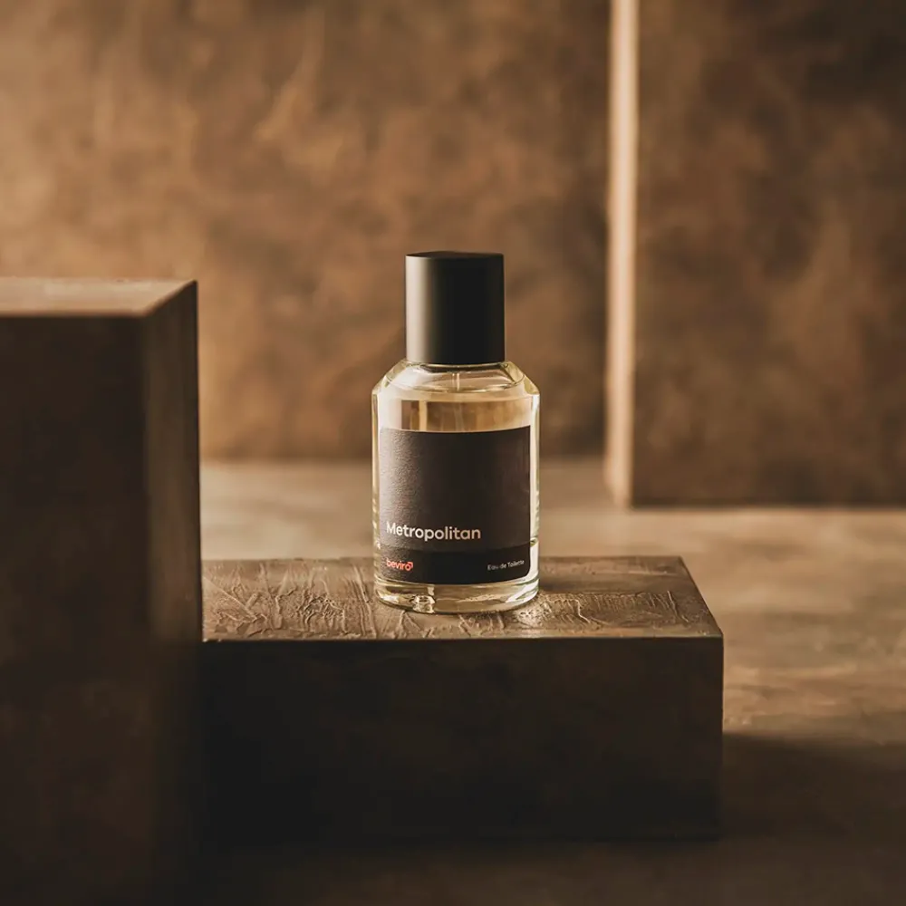 Beviro Hajuvedet>Hajuvesi Metropolitan 50 ml