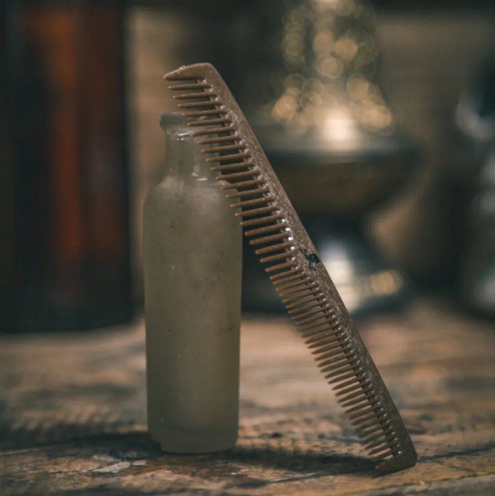 JONMAX Partakammat & Harjat>Liquid Wood Beard & Mo Comb